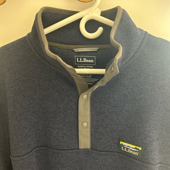 L.L. Bean Men’s Fleece Pullover Sweater Dark Blue Slightly Fitted Item ID 298050 - Picture 6 of 6